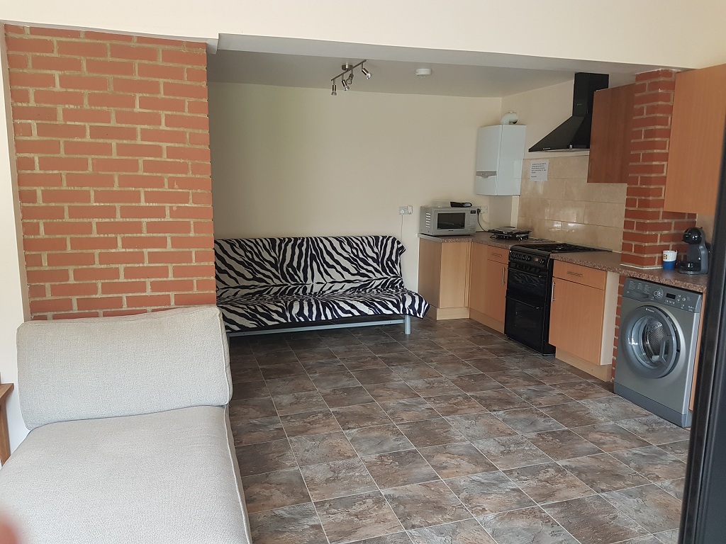 Camera dubla in Hainault / Grange Hill